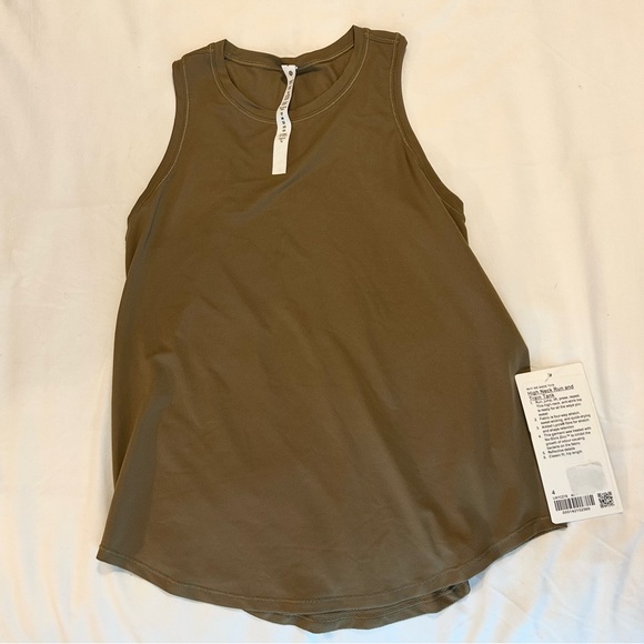 Lululemon High Neck Run and Train Tank size 4 - Picture 1 of 6